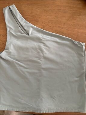Abercrombie & Fitch One-Shoulder Tank